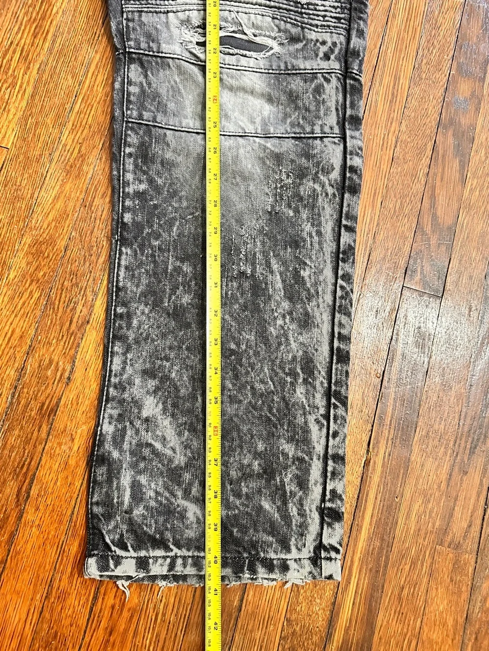 Men’s 38 x 32 Southpole Thrashed Distressed Urban Streetwear Black Jeans